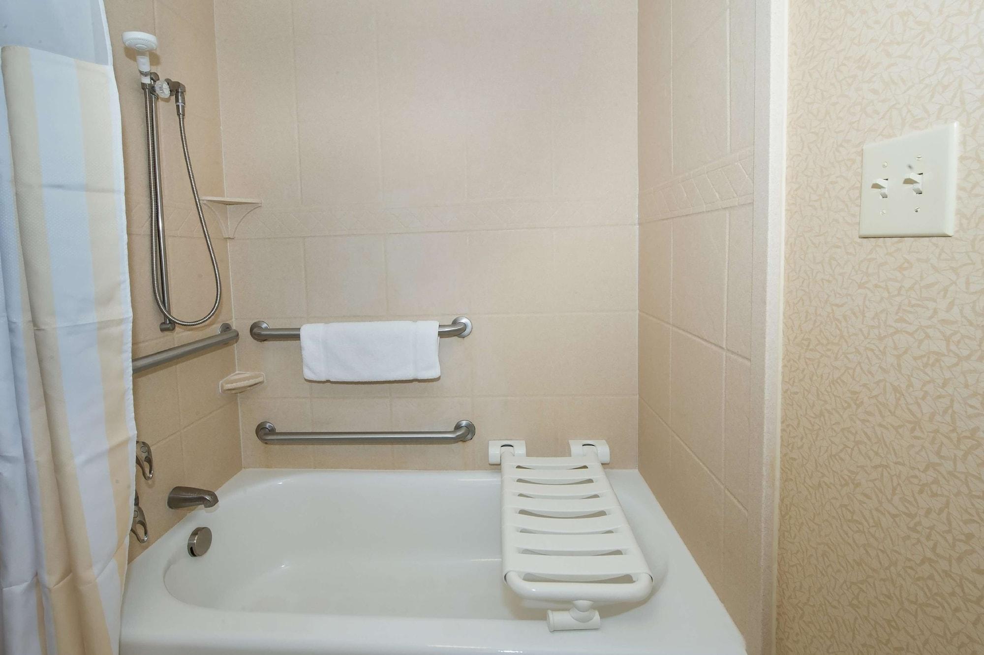 Hilton Garden Inn Columbia/Northeast Kültér fotó